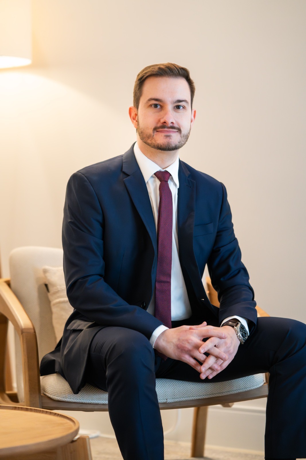 Dr. Vitor Figueira